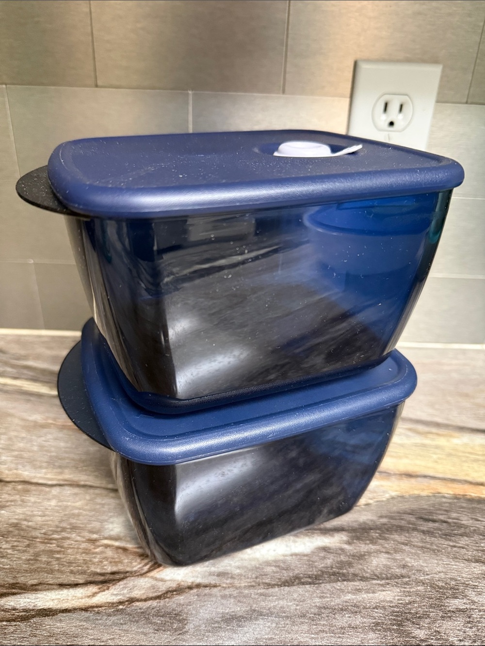 Tupperware Vent n Serve Bundle